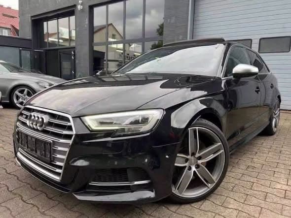 Audi S3 Sportback 2.0 TFSI quattro